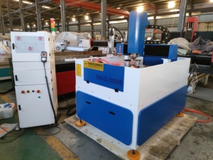 Centro de <span class=keywords><strong>Trabajo</strong></span> CNC para Biselado de Vidrio de 550*550 mm, Máquina de Corte y Pulido de Vidrio CNC de 3 Ejes Totalmente Automática - Product Image 2