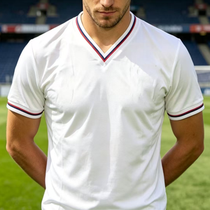 Los fanáticos <span class=keywords><strong>del</strong></span> Reino Unido adoran las camisetas: Nueva camiseta de fútbol personalizada de Glasgow 2025/26, estilo británico, camisetas de fútbol, pantalones cortos retro, Finales Mundiales de 1982, Demonio Rojo. - Product Image 2