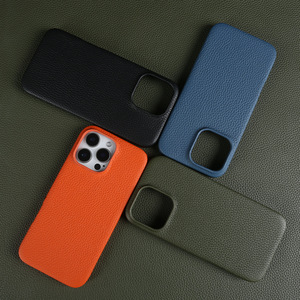 Funda de Cuero Genuino de Grano Completo Premium para iPhone 17 <span class=keywords><strong>Pro</strong></span> Max 16 15, Protección Total a Prueba de Golpes para la Lente, Textura Litchi Hecha a Mano - Product Image 4