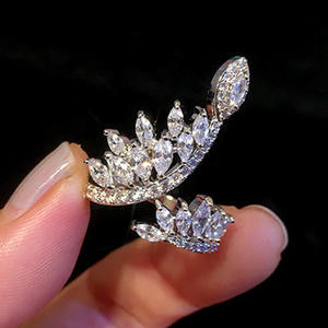 Anello di Diamanti T0052 con Taglio Marquise, Gioiello Naturale Romantico da Donna per Matrimonio - Product Image 5