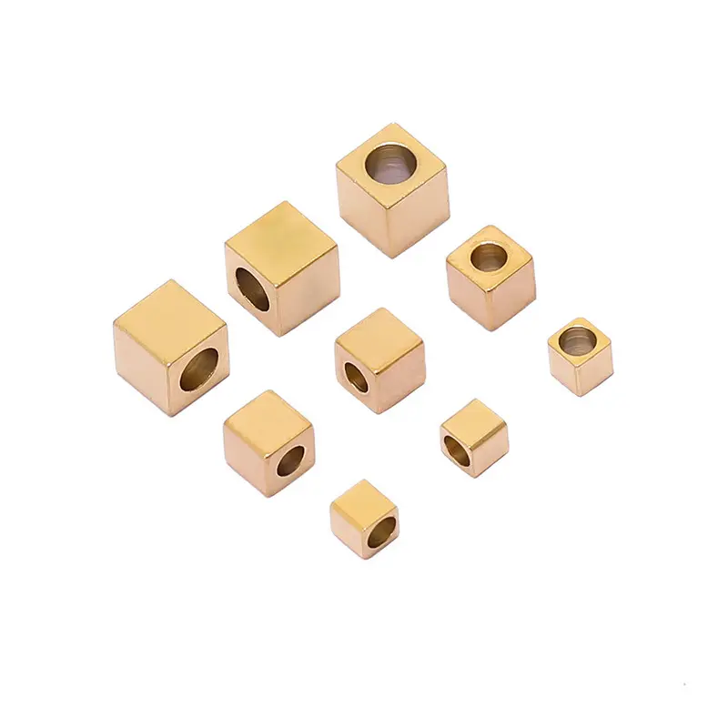 Gioielli di moda placcati oro sottovuoto fai da te in acciaio inossidabile 3/4/5mm dimensione interna geometria distanziatore quadrato perline sciolte