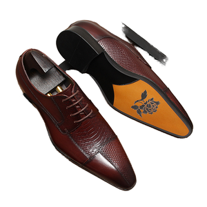 รองเท้าหนังแท้ผู้ชายแบบผูกเชือก รุ่น Sh10002a ดีไซน์เรียบหรู เหมาะสำหรับใส่ทำงาน พื้นยาง ทนทาน ใส่ได้ทุกฤดูใบไม้ผลิ ฤดูร้อน ฤดูใบไม้ร่วง - Product Image 1