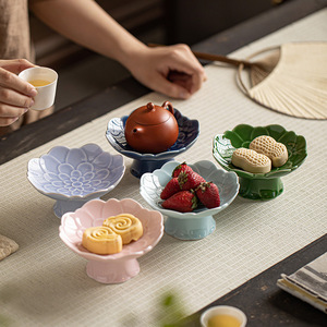 Plato de Porcelana con Forma de Flor, Estilo Chino, para Frutas, Postres y Té de la Tarde - Product Image 2