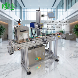 Machines de marquage laser UV automatiques avec convoyeur et système de tri pour crayons, pinceaux à sourcils, logo, date, code, certifiées CE - Product Image 1