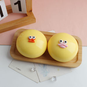 Juguete antiestrés de pato sonriente para amasar, adorable juguete de apretar para niñas pequeñas - Product Image 2