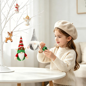 Décoration de Noël : Poupée sans visage tricotée, jouet en peluche, ornement de vacances, Père Noël créatif, Rudolph lumineux - Product Image 5