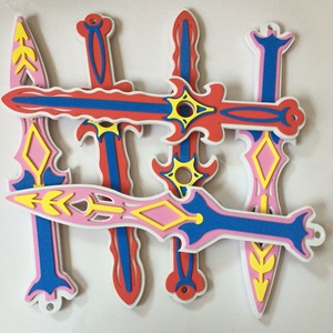 Nouvel ensemble d'épées et de couteaux d'entraînement en mousse EVA sûrs pour enfants - Product Image 5