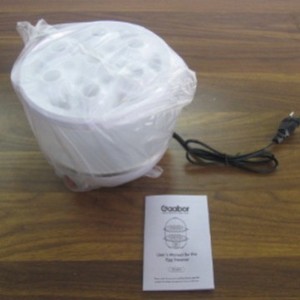 Cocedor de Huevos Automático de 600 W con Carcasa de Plástico, para 1-7 Huevos, Apagado Automático, Fácil de Usar, Eléctrico - Product Image 3