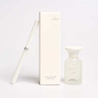 Diffuseur à roseaux de luxe personnalisé de haute qualité pour huiles essentielles parfumées, 100ml, 200ml, 300ml, pour la décoration intérieure et Noël, vente en gros