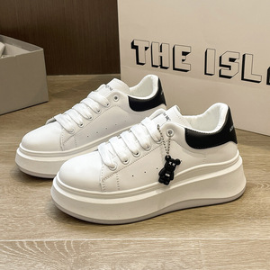 2024, <span class=keywords><strong>zapatillas</strong></span> informales blancas para <span class=keywords><strong>mujer</strong></span>, estilo deportivo de suela gruesa individual, tendencia Ins, aumento de altura, versátil, primavera para estudiantes - Product Image 6