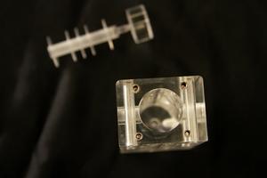 Mecanizado CNC de precisión y corte por láser para piezas de electrodomésticos Componentes de plástico acrílico personalizados - Product Image 4