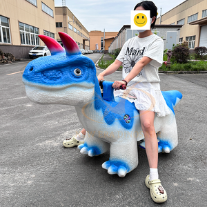 Trottinette à chevaucher dinosaure pour centres commerciaux, parcs d'aventure intérieurs, jardins d'enfants et écoles – Manèges dinosaures pour le divertissement - Product Image 3