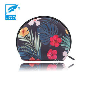 UOO Women's High Quality Neoprene Waterproof Makeup Bag with Zipper Fashionable Cartoon Pattern Made in China - Product Image 3