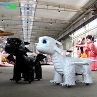 Tours de dinosaure animatroniques d'équitation mécanique à jetons pour des enfants