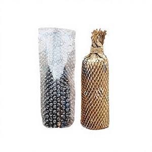 Rollo de Papel de Doble Nido de Abeja de 15 Pulgadas x 100 Metros, Embalaje Protector Ecológico y Reciclable para Anillos y Gafas (Paquete) - Product Image 1