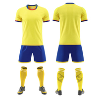 Ensembles de maillots de football personnalisés pour hommes, respirants, uniformes de football sur mesure, 100% polyester, imprimés par transfert thermique