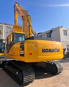 Excavatrice hydraulique Komatsu PC220-8MO de 22 tonnes, conçue pour les travaux de construction lourds et les terrassements, fonctionnement puissant, excavatrice Komatsu 220 - Product Image 3