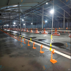 Système d'abreuvement pour volailles avec rotation à 360 degrés, conception personnalisée disponible, système d'abreuvement pour volailles pour élevage de poulets - Product Image 4