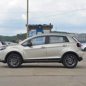 New Car Livan X3 Pro 2024 1.5l 113hp Lhd Manual Gearbox Fwd Petrol Car Small Suv - Product Image 6