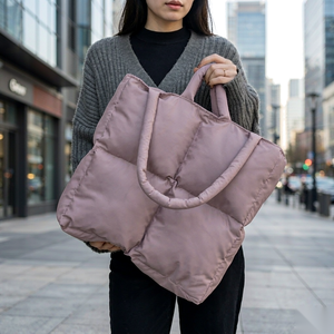 Bolso de Mano para Portátil de Mujer, Color Amarillo Vibrante, Gran Capacidad, Suave y Acolchado, Tipo Puffer, para Uso Diario - Product Image 6