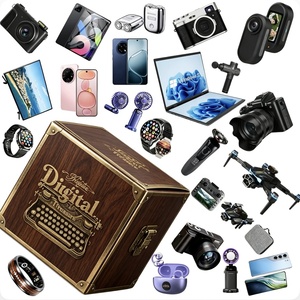 Set <span class=keywords><strong>di</strong></span> 2 Scatole Misteriose con Articoli a Sorpresa - Lucky Box con Prodotti Assortiti, Elettronica Vintage e Oggetti Casuali - Product Image 1