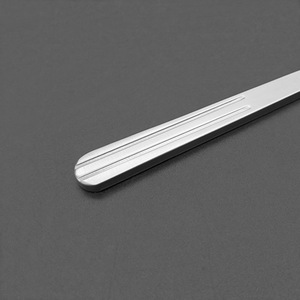 Stainless steel peeler, scraper, facial tissue puncture guide needle, cosmetic surgery instrument, dermatology scraper - Product Image 2