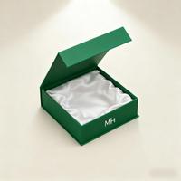 Boîte cadeau rigide pliable écologique et recyclable avec logo personnalisé de luxe, avec couvercle magnétique, pour l'emballage de fourrures et de chaussettes