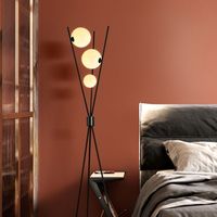 Lampu lantai gaya Nordic, lampu pelindung mata, lampu lantai mewah Amerika dengan remote control, lampu lantai sofa segitiga, lampu lantai tiga bulan, lampu lantai SIM.