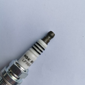 Busi Ruthenium NGK, Suku Cadang Asli 94122 LFR6AHX-S untuk Chevrolet EPICA 2004-2010, Mazda 2.0 16V 1987-1992 - Product Image 2