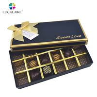 Boîte rectangulaire de papier d'affichage de chocolat de casse-croûte de chocolats de cajas para de truffes de qualité supérieure de logo personnalisé avec le plateau intérieur