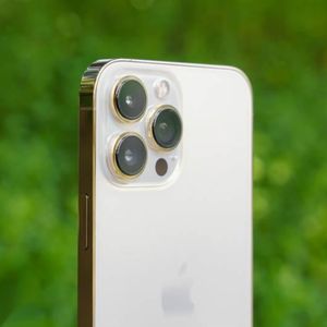 Venta al por Mayor de Teléfonos Inteligentes Usados de Alta Calidad, Grado A+ Excelente, 12 Unidades, Desbloqueados, 5G, Titanio Natural, Versión China, CDMA, 8GB - Product Image 3