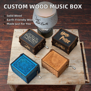 Nueva Caja de Música de Madera Rectangular Moderna y Elegante con Grabado Láser Personalizado RQ, Ecológica, con Manivela Manual, Giratoria, Estilo Años 30 - Product Image 2