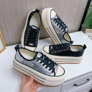 Nuovi stili per il tempo libero comodo grazioso classico signore <span class=keywords><strong>triple</strong></span> <span class=keywords><strong>s</strong></span> scarpe da <span class=keywords><strong>donna</strong></span> belle scarpe da <span class=keywords><strong>donna</strong></span> - Product Image 1