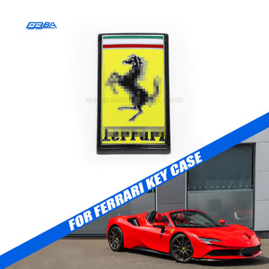 Coque de protection légère pour clé Ferrari F8, jaune, en véritable fibre de carbone - Product Image 2
