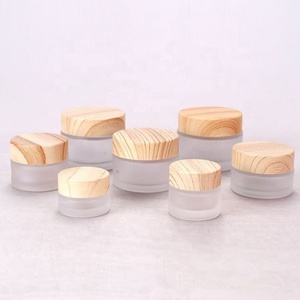 Envase de Vidrio Esmerilado Transparente de Alta Gama de China, Tarro de Crema con Tapa de Bambú, Tarro de Vidrio de Lujo con Tapa de Madera, 30 ml, 50 ml, 100 ml - Product Image 5