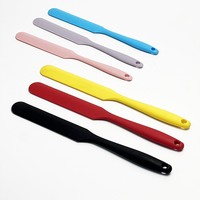 Grattoir en silicone de qualité alimentaire longue spatule à crème intégrée couteau de mélange de cuisine et de pâtisserie