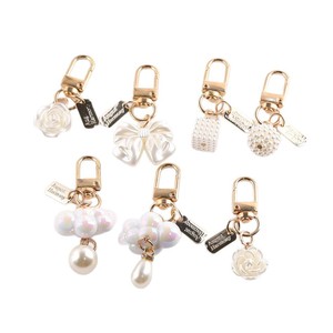 Porte-clés coréen style nœud avec perles et pompon, mousqueton en alliage de zinc, accessoire portable, fournitures de fabrication de bijoux DIY - Product Image 5
