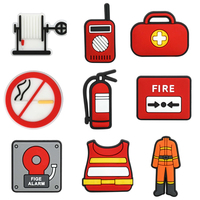 Nouveauté 2026 Breloques en caoutchouc PVC pour chaussures, motifs camion de pompiers et voiture, pour hommes, femmes et enfants, décorations avec épingles à boucle