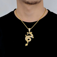 Pendentif Dragon du Zodiaque Chinois Gravé Exclusif Maker Mark VINOSEN en Argent 925 Plaqué Or 18K avec Moissanite D VVS, Breloques Hip Hop