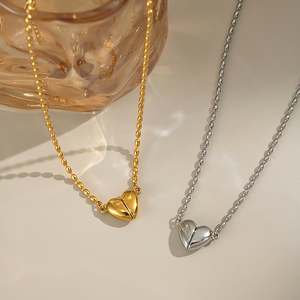 Collier d'<span class=keywords><strong>amour</strong></span> à la mode 2026, bijoux cadeau, collier à pendentif magnétique en acier inoxydable hypoallergénique en forme <span class=keywords><strong>de</strong></span> cœur pour les couples - Product Image 6