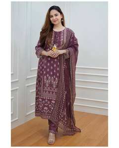 2023 recién llegados ropa mujer seda roja bordada Kurta con pantalones y Dupatta conjunto mujer traje más vendido conjunto de traje - Product Image 3