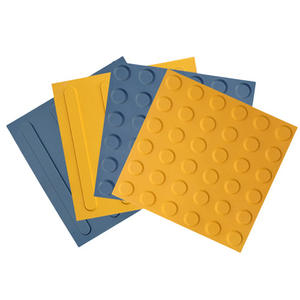 Adesivi di alta qualità antiscivolo in PVC per pavimentazione tattile per esterni per marciapiedi per prodotti stradali - Product Image 1