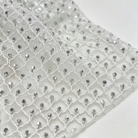 En stock - 290 GSM - 100 % polyester - Respirant - 150D