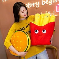 En gros, jouets en peluche doux et amusants en forme de nourriture (hamburgers, frites, pizza), rembourrés en coton PP, brodés, coussin d'anniversaire en peluche