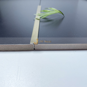 Tiras Metálicas de Latón Color Oro Rosa con Acabado Pulido, Moldura de Acero Inoxidable en Forma de T, Duradera e Impermeable para Hoteles y Apartamentos - Product Image 4