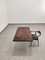 Ensemble de table à manger rectangulaire moderne en bois massif de noyer de Californie, prix d'usine, plateau en résine époxy cristalline pour la maison, le bureau, l'hôtel