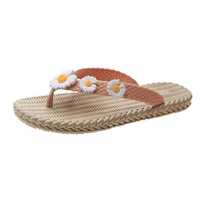 Tongs d'été à fleurs de marguerites pour femmes et filles Sandales de plage