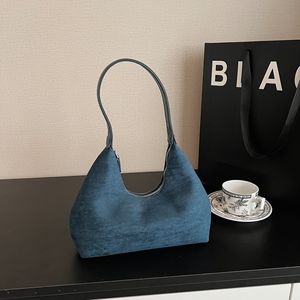 Nuova Borsa Casual alla Moda Stile Dumpling in Camoscio Versatile Retrò Grande Capacità <span class=keywords><strong>Chic</strong></span> Tracolla Singola per Donna - Product Image 5