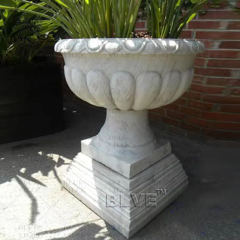 BLVE européen extérieur jardin décoratif Style grec sculpture à la main pierre jardinière urnes blanc marbre pots de fleurs