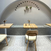 Table de restaurant commerciale carrée avec plateau en contreplaqué traditionnel et base en métal